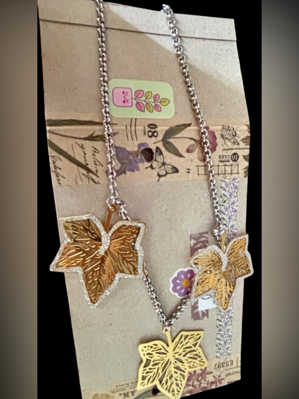 Womens Leaf Pendant Necklace - bracelet available in closet!